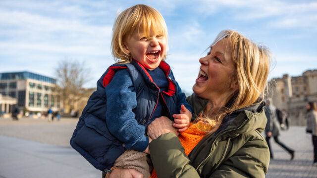 Финландия отново е най-щастлива. Социалните мрежи съсипват младите. България е след Алжир и Либия