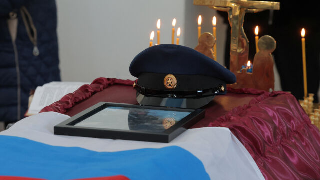 Снимка: 204 626 са убитите руски военни от началото на войната в Украйна, 37% от тях - с граждански професии