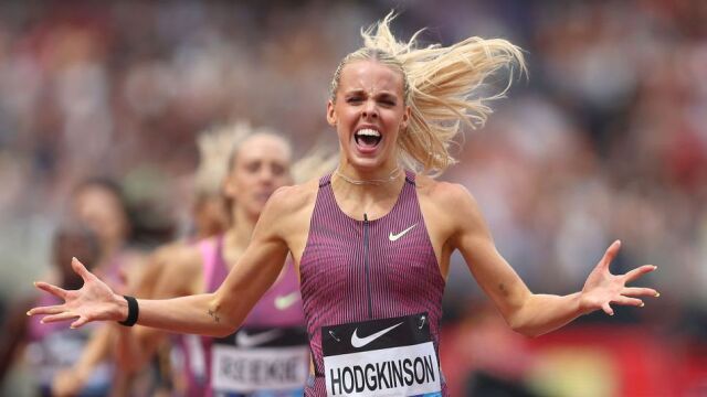 Снимка: Преодоля тумор и оглуша с едното ухо, а днес е на световния трон