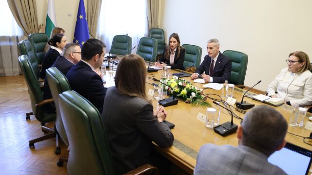 Андрей Гюров: Подготвяме пакет от мерки срещу поскъпването на стоките