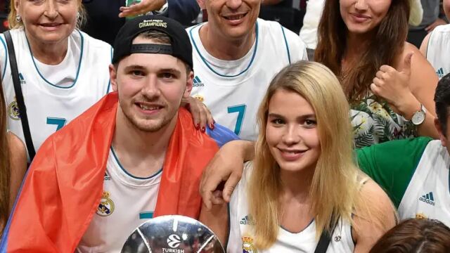 Снимка: Лука Дончич бори бившата с... Кралицата на развода! 