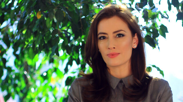 Снимка: Лиляна Боянова на Цветница: Кръстена съм на баба ми. Името ми не идва от лилия, а от люляк - лиляк