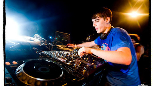 Снимка: Шеметни електро попълнения на EXIT 2012
