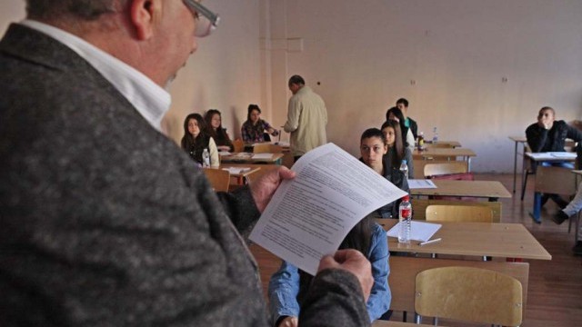 Снимка: Външното оценяване започва с четвъртокласниците