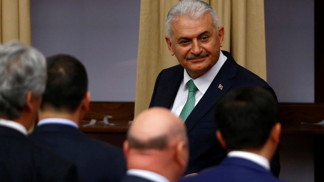 Снимка: Бинали Йълдъръм: Няма какво да обсъждаме с ПКК
