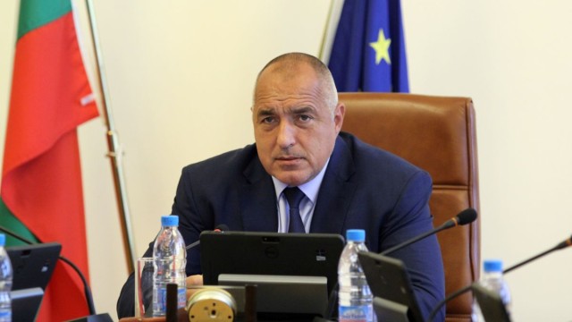 Снимка: Бойко Борисов проведе телефонен разговор с премиера на Катар