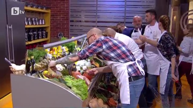 Блъсканица в склада в цел за най-добро ястия