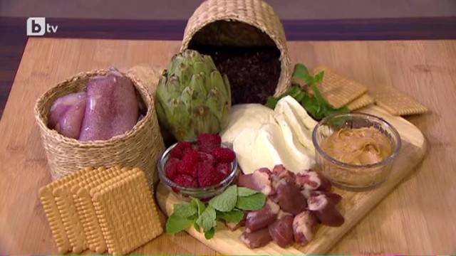 Победителят избира продуктите, разделени в категориите минало, настояще и хаос