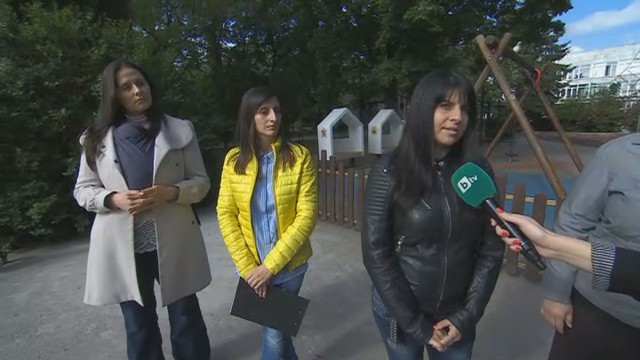 Снимка: Родители излязоха на протест срещу зачестилите прояви на насилие сред децата