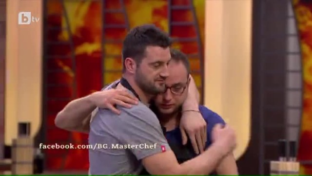 Участникът, който отново ще облече бялата престилка на MasterChef, е....