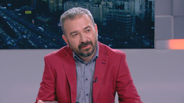 Снимка: Защо Виктор Лилов беше изключен от ДЕОС