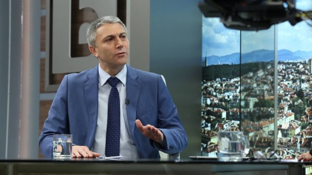 Снимка: Мустафа Карадайъ пред bTV: ДПС не е искало да сваля правителството на Пламен Орешарски 