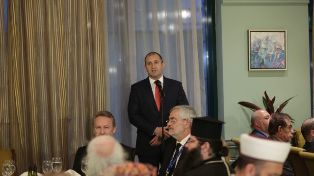 Снимка: По случай Рамазан: Президентът беше домакин на тържествената вечеря ифтар