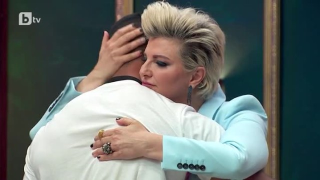Кой отпада преди полуфинала в MasterChef?