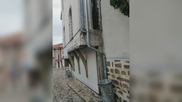 Снимка: Няма пострадали къщи в стария град на Пловдив от земетресението