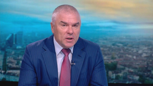 Снимка: Веселин Марешки: Имам информация, че БСП ще подкрепят Велико народно събрание
