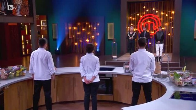 Задачата на финала: тристепенно меню