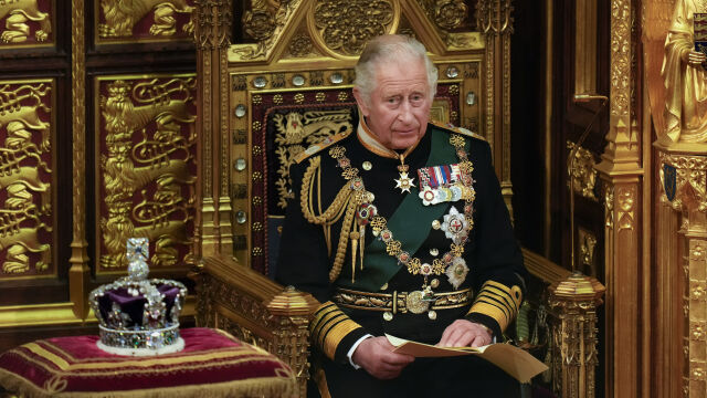 Снимка: Коронацията на Чарлз III ще е на Гергьовден и доста по-различна от тази на Елизабет 