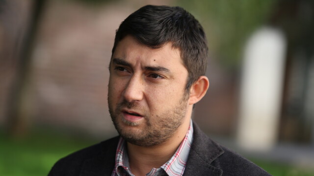 Снимка: Карлос Контрера: Целият проблем с гробищата е заради липсата на закон