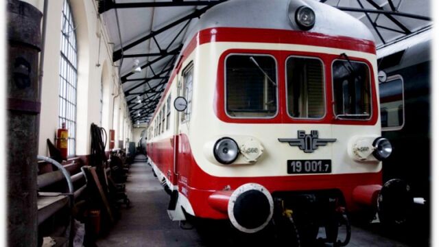Снимка: Пътуване от София до Банкя и обратно със специална ретро мотриса за 24 май