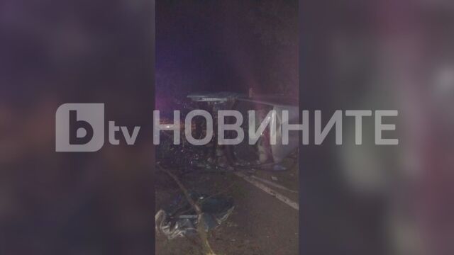 Снимка: Тежка катастрофа на Подбалканския път тази нощ, има пострадали