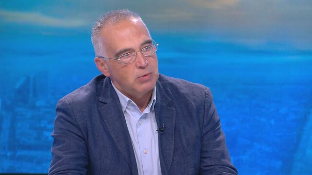 Антон Кутев: Няма нито едно изказване на президента срещу приемането на еврото