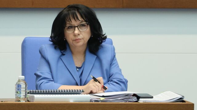 Теменужка Петкова в Брюксел: България върви уверено към членство от 2026 г. въпреки всичко