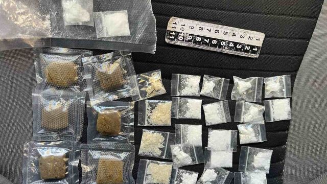 Снимка: Голямо количество наркотици иззеха в София, има задържан (СНИМКИ)