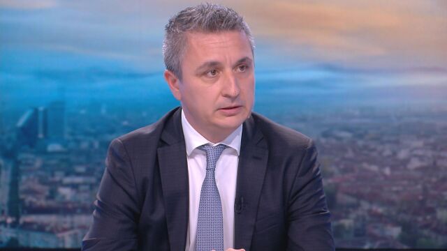Александър Николов за „Боташ“: Трябва да си абсолютно невменяем, за да подпишеш такъв договор