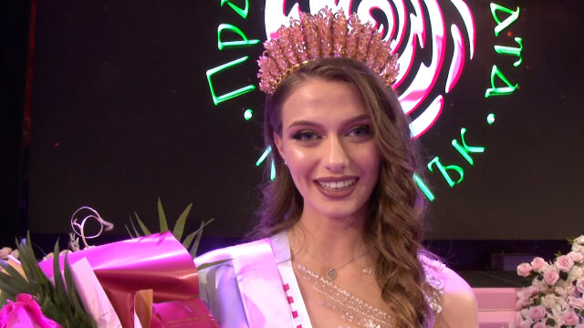 Казанлък избра новата Царица Роза
