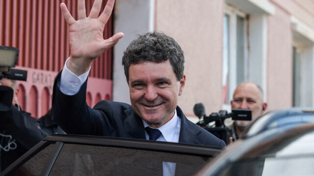 Първи резултати в Румъния: Никушор Дан води президентската надпревара