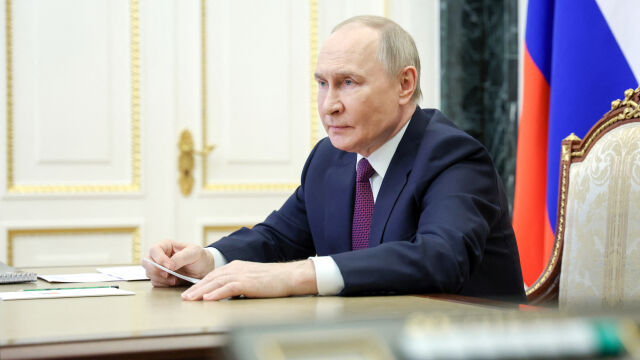 Снимка: Владимир Путин обяви създаването на буферна зона по руската граница с Украйна