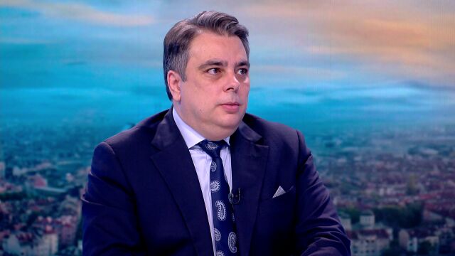Асен Василев: В момента Хасково и Луковит субсидират София през тези 15 милиона лева