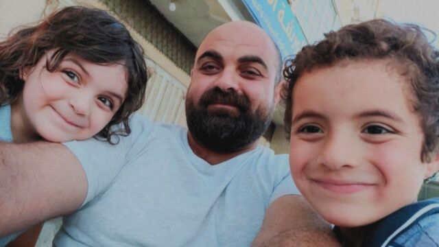 Снимка: 9 от 10-те деца на палестински лекар са загинали в израелски удари в Ивицата Газа
