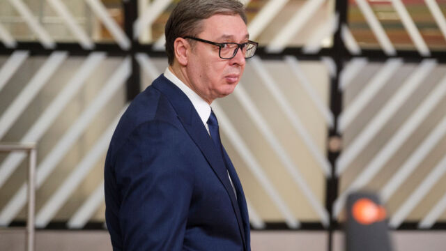 Вучич: Превъоръжавам тайно сръбската армия, НАТО-вски дронове ни наблюдават 