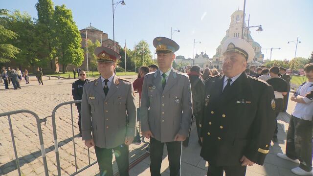 Командирите на армията на 6 май: Българското небе и море са сигурни