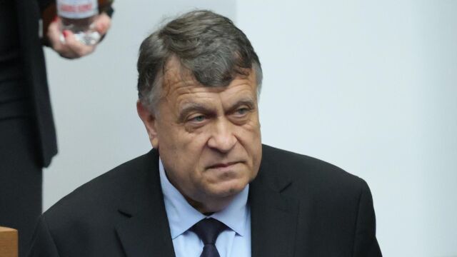Министър Георги Вълчев назначи проверка на заместника си Ася Панджерова 