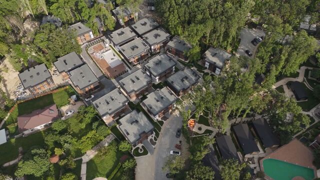 В незаконния град край Варна: bTV провери и историята на собствеността на земята