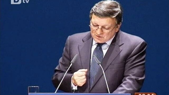 Снимка: Барозу: Всички страни от ЕС трябва да приемат еврото