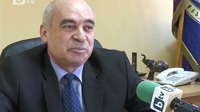Снимка: Кметът на Симеоновград започна работа... с уволнения