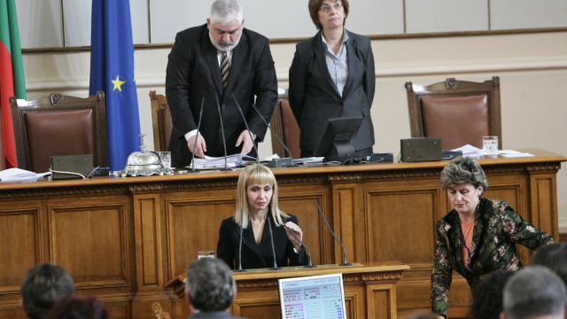 Снимка: Диана Ковачева положи клетва като правосъден министър