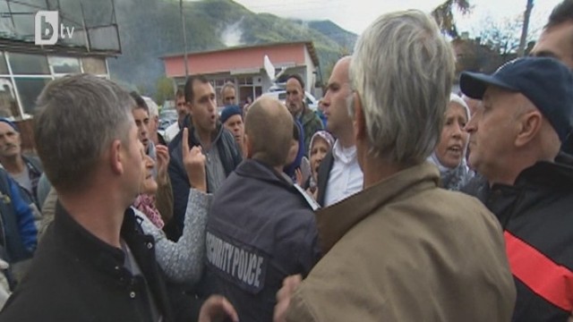 Снимка: Временен мюфтия тушира напрежението в Света Петка