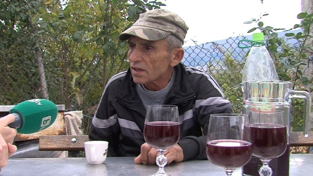 Снимка: Овчарят милионер заминава за Дубай