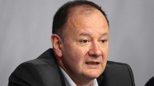 Снимка: Миков: Смешно е да приемаш критиките като посегателството срещу националната сигурност