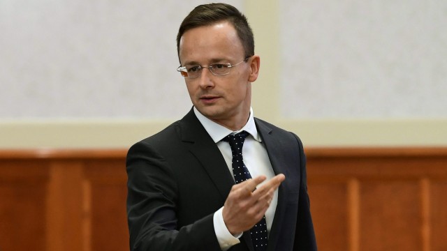 Снимка: Сиярто: Унгария ще продължи да получава руски газ през България