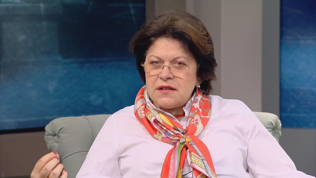 Снимка: Татяна Дончева: Цецка Цачева ще ни се види Айнщайн