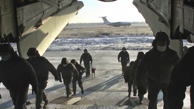 Снимка: Турският парламент одобри изпращане на военни наблюдатели в Нагорни Карабах