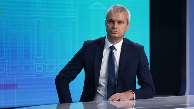 Снимка: „Светът на Костя“: Лидерът на „Възраждане“ стана герой в онлайн игра