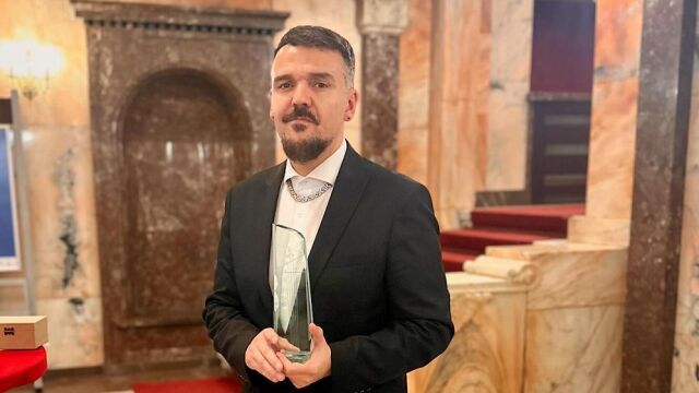 Снимка: Графа с ново голямо признание