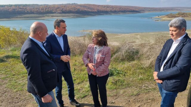 Снимка: Коритарова в Бургас: Няма риск от водна криза, в двата язовира има вода за 5 месеца